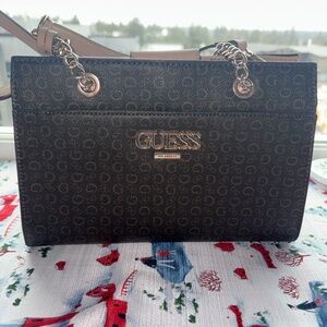 GUESS crossbody bag